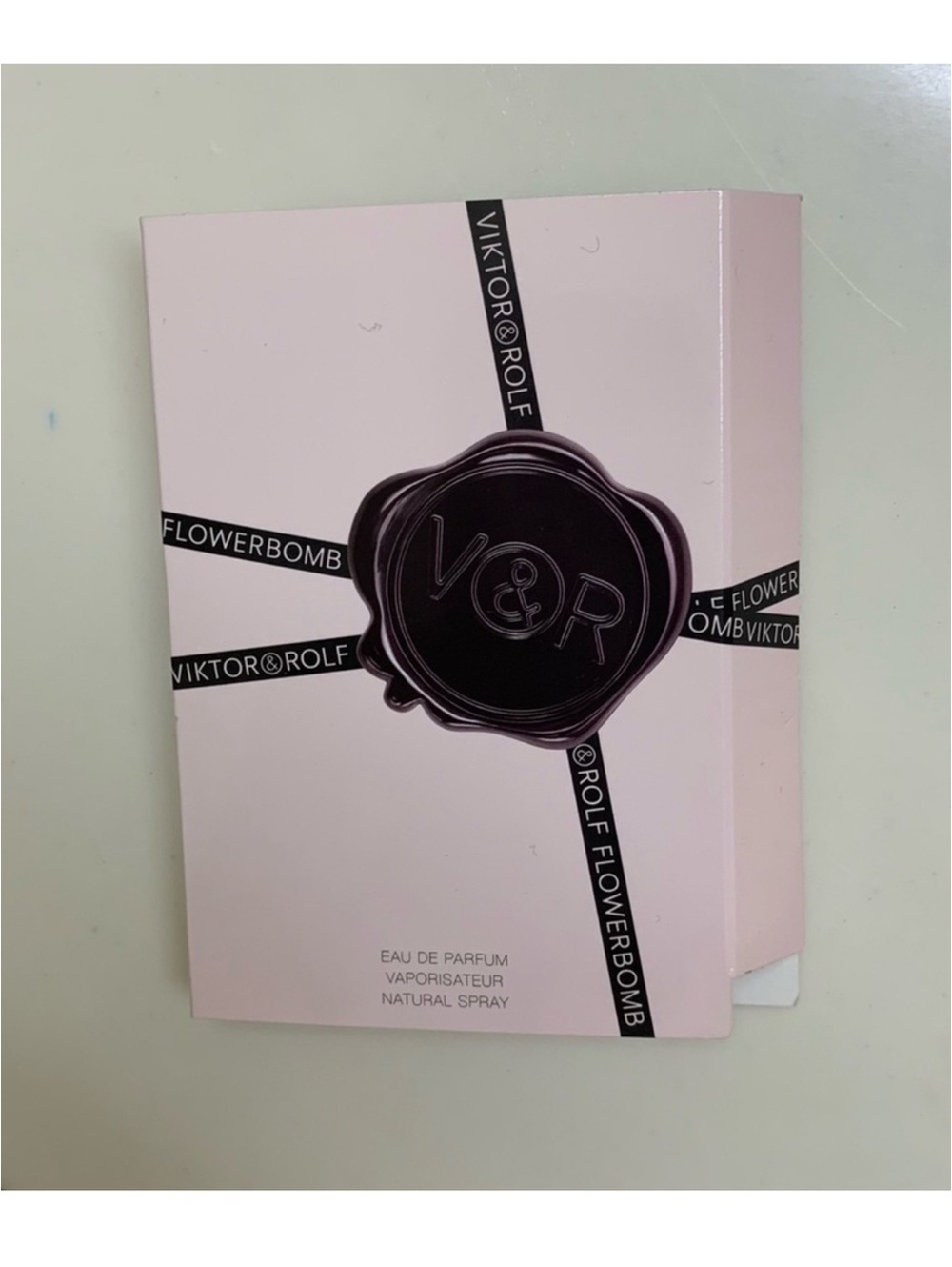 Viktor & Rolf Flower Bomb EDP Spray 1.2 ml